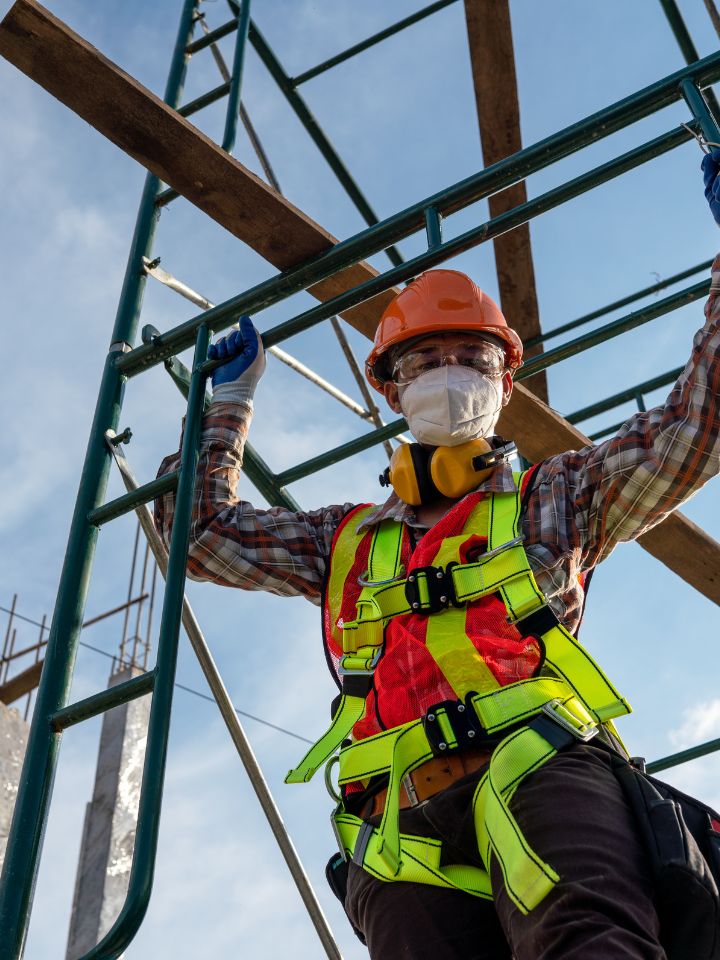 access platforms Ladbroke Grove